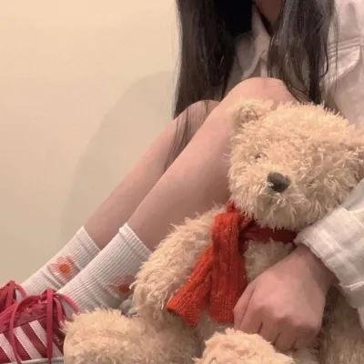 我的同桌是校花